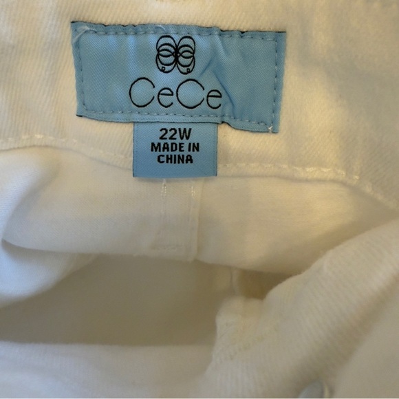 CeCe Plus Size High-Rise Indigo Denim Pearl Button Hem Skinny Jeans 22W NWT - Picture 6 of 10